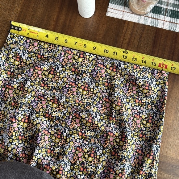 Loft Satin Large Floral Midi Skirt - Picture 6 of 6